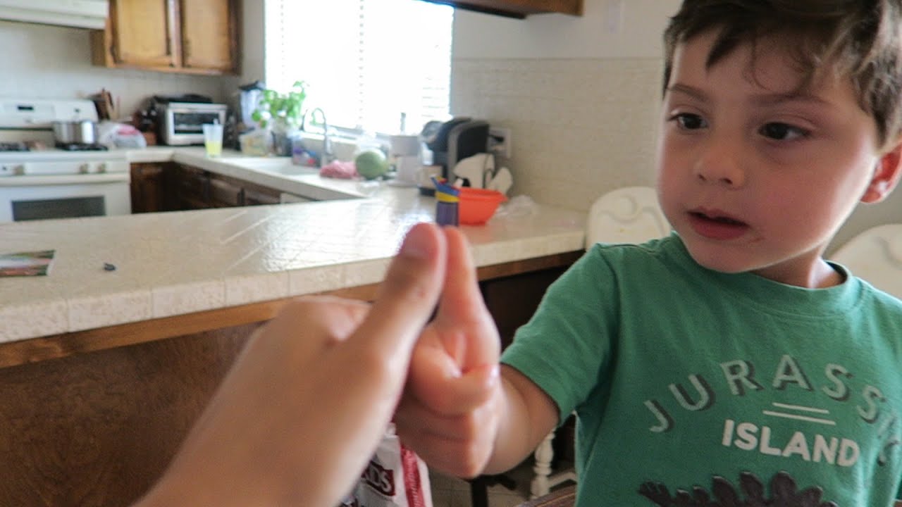 SECRET HAND SHAKE!! (7-19-15 – Day 24)