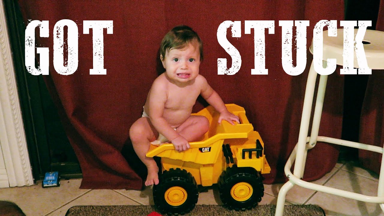 Toddler Got Stuck! (11-17-15 – Day 141)